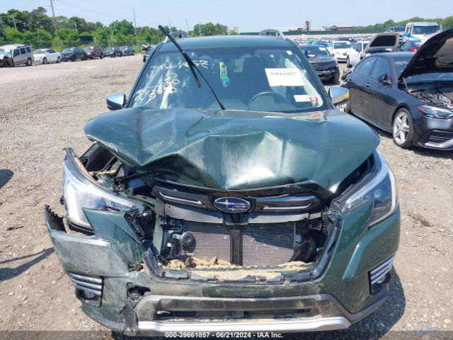 JF2SKARC8PH492022 Subaru Forester Touring