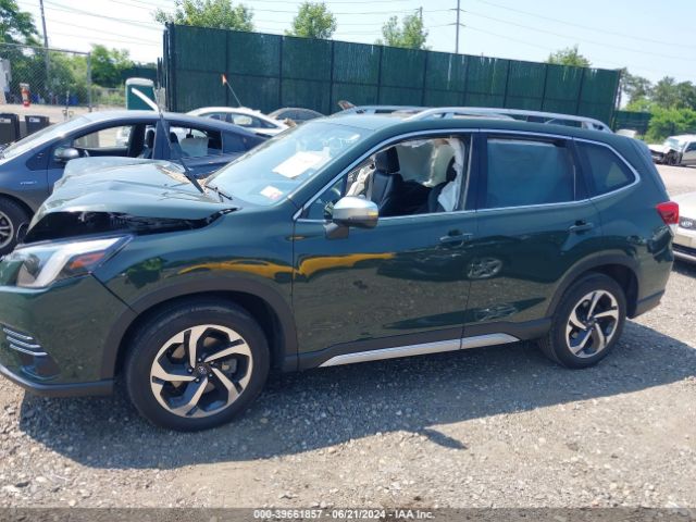 JF2SKARC8PH492022 Subaru Forester Touring