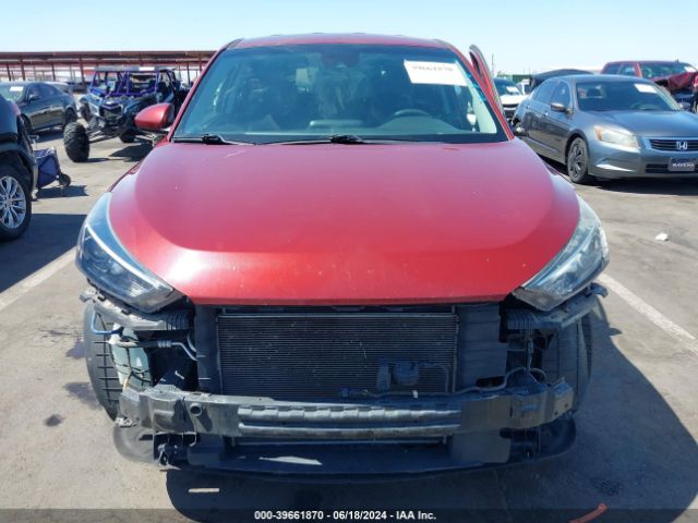 KM8J2CA43KU883276 Hyundai TUCSON SE