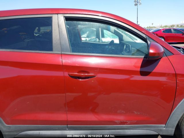KM8J2CA43KU883276 Hyundai TUCSON SE