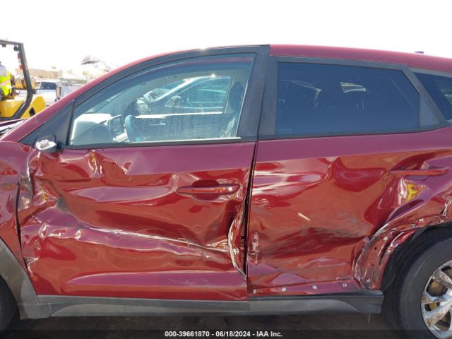 KM8J2CA43KU883276 Hyundai TUCSON SE