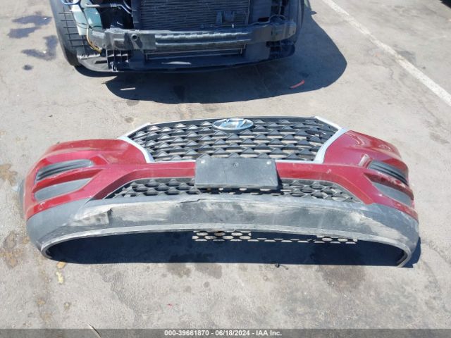 KM8J2CA43KU883276 Hyundai TUCSON SE