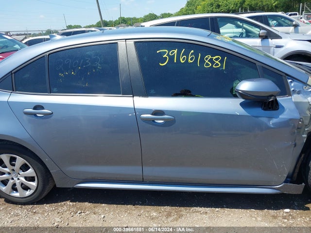 Toyota COROLLA LE 2022 5YFEPMAE6NP290132 Image 14