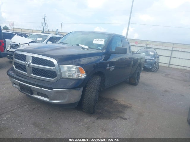 1C6RR6FT3LS151741 RAM 1500 Classic Tradesman Quad Cab 4x2 6'4 Box
