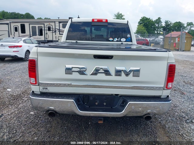 RAM 1500 Limited  4x4 5'7 Box 2017 1C6RR7PT4HS571200 Image 17