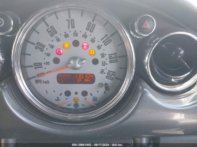 2007 MINI COOPER WMWRF33557TG17031 Photo 6