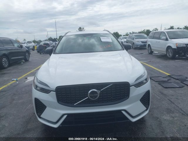 YV4L12DL4P1321163 Volvo Xc60 B5 Plus Dark Theme
