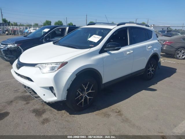 JTMJFREV9JJ209826 Toyota RAV4 SE