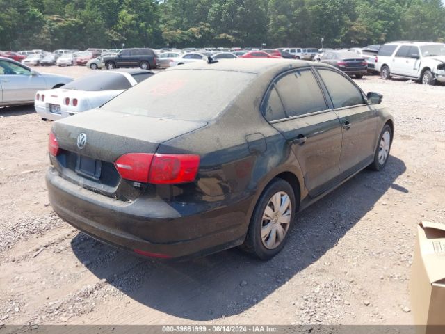 3VWD17AJ7EM402419 Volkswagen Jetta 1.8t Se