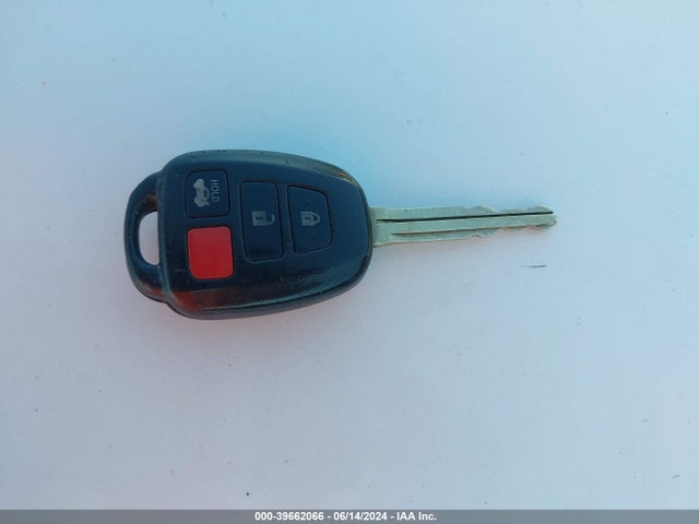 Toyota COROLLA LE 2015 5YFBURHE6FP210781 Image 11