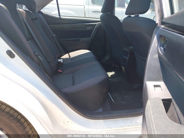 Toyota COROLLA LE 2018 5YFBURHE1JP840801 Image 8