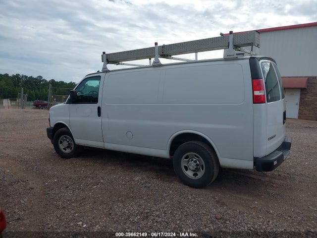 Chevrolet Express 2500 Work Van 2018 1GCWGAFP8J1335227 Image 14