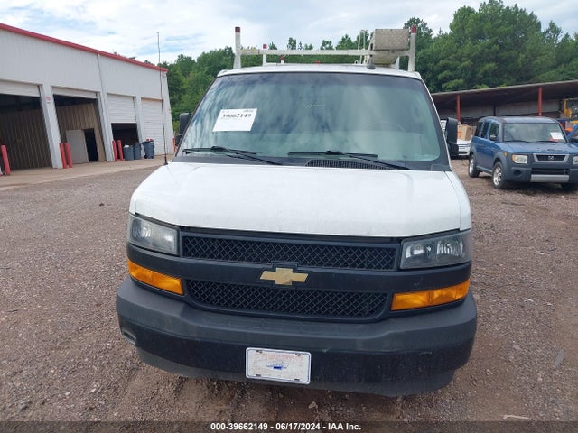 Chevrolet Express 2500 Work Van 2018 1GCWGAFP8J1335227 Image 6