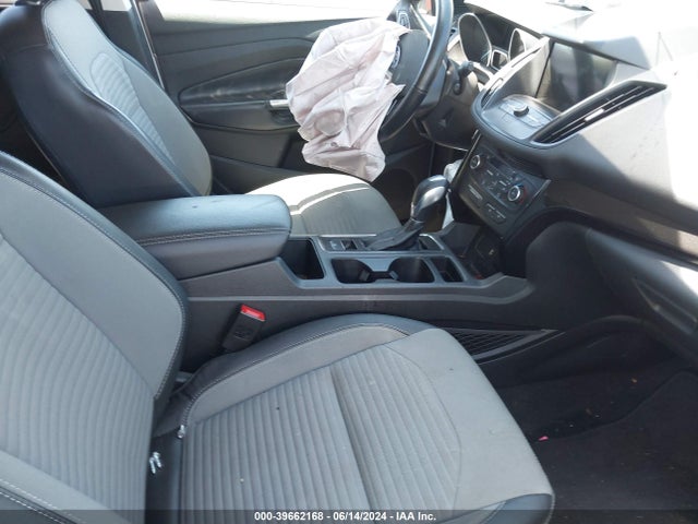 Ford ESCAPE SE 2019 1FMCU0GD6KUB29832 Image 5
