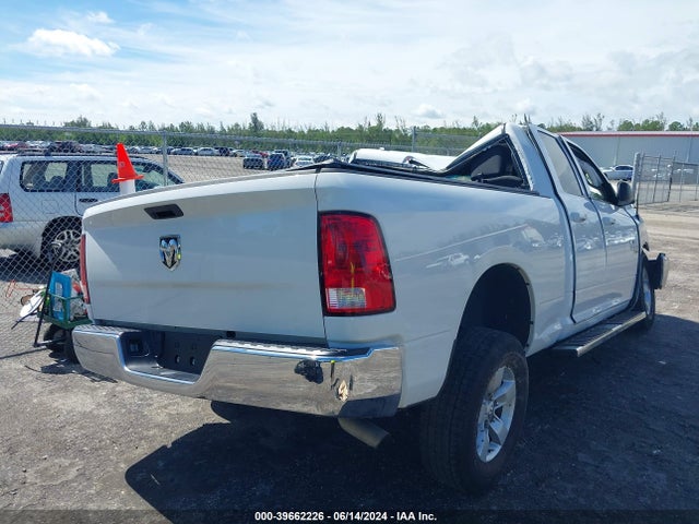 1C6RR6FG8MS506813 RAM 1500 Classic Tradesman Quad Cab 4x2 6'4 Box