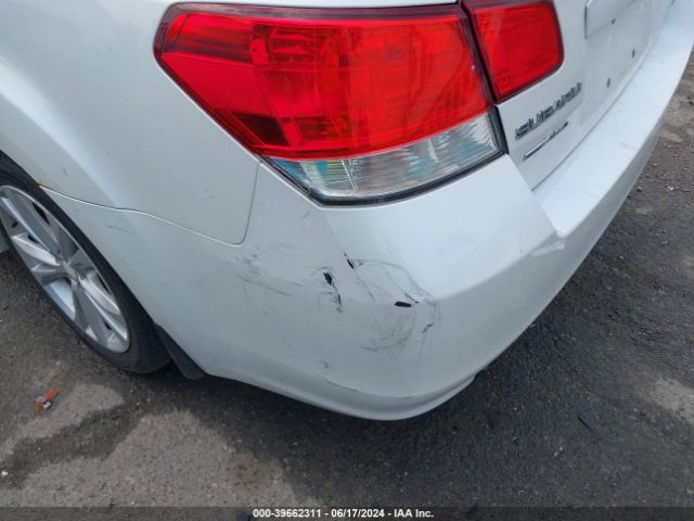 4S3BMBC66E3009123 Subaru Legacy 2.5i Premium