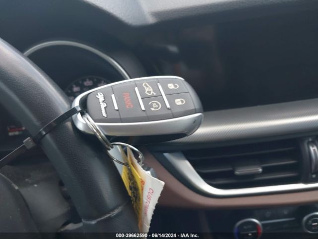 ZASFAKPN0J7B99586 Alfa Romeo Stelvio Sport Awd