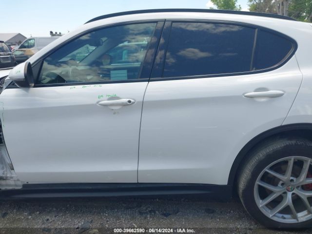 ZASFAKPN0J7B99586 Alfa Romeo Stelvio Sport Awd