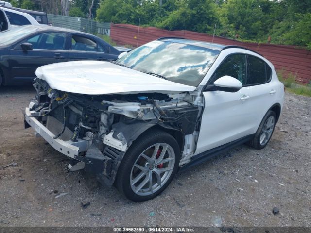 ZASFAKPN0J7B99586 Alfa Romeo Stelvio Sport Awd