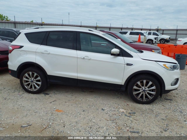 Ford Escape Titanium 2017 1FMCU9J92HUB78303 Image 13