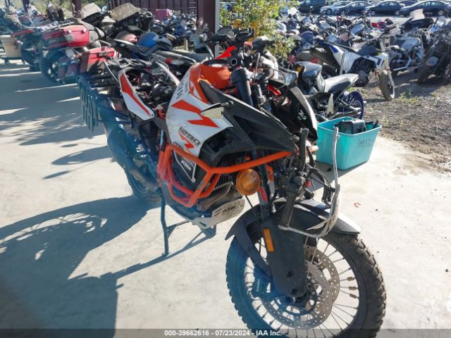 2018 KTM 1290 VBKV59401JM988209