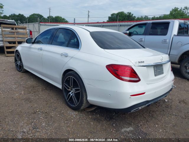 WDDZF4JB7HA178304 Mercedes-Benz E 300