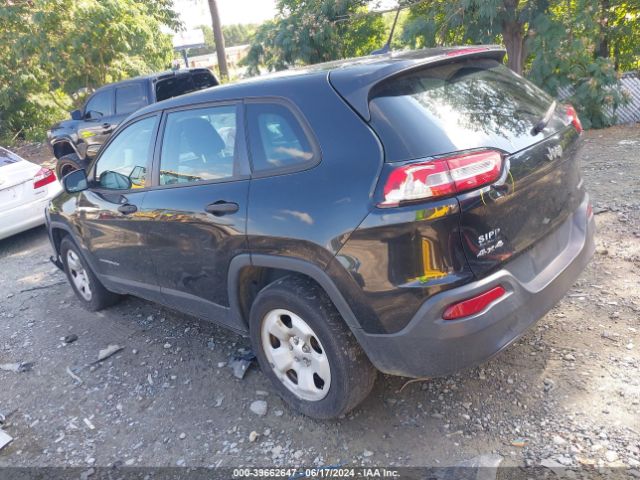 1C4PJMAB4EW192661 Jeep Cherokee Sport