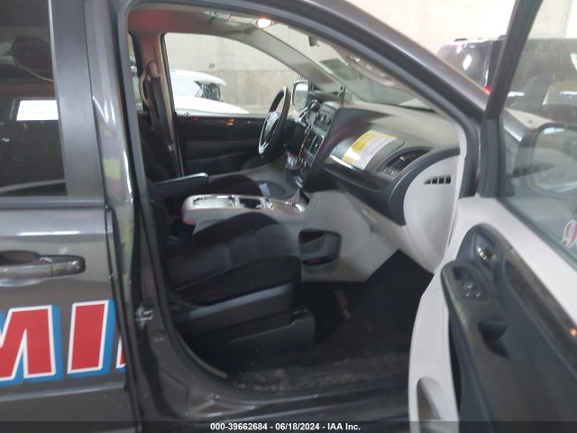 2C4RDGCG0FR536409 Dodge Grand Caravan Sxt