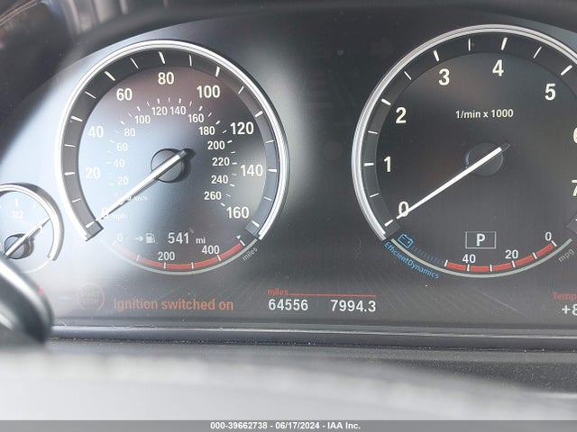 BMW 535i Xdrive 2016 WBA5B3C56GG255288 Image 15