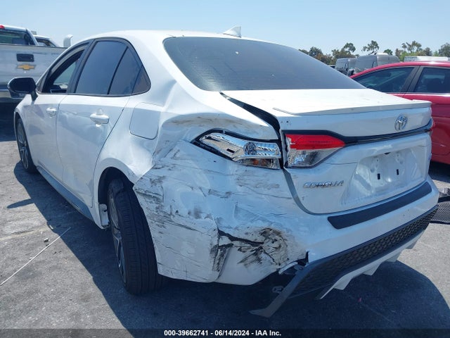 Toyota COROLLA SE 2022 5YFS4MCE4NP102085 Image 3