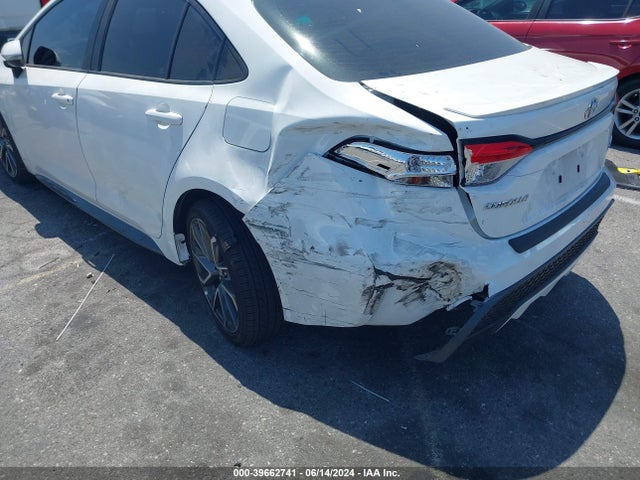 Toyota COROLLA SE 2022 5YFS4MCE4NP102085 Image 6