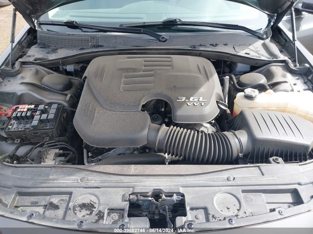 2C3CCARG1LH198098 Chrysler 300 Touring L Awd