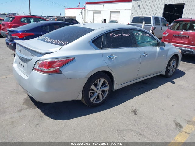 Nissan Altima 2.5 Sv 2015 1N4AL3AP3FC161822 Image 4