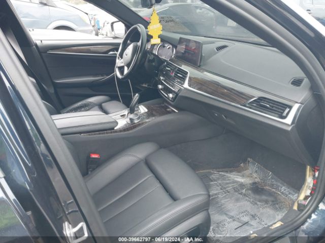 WBAJA5C39HG897520 BMW 530I
