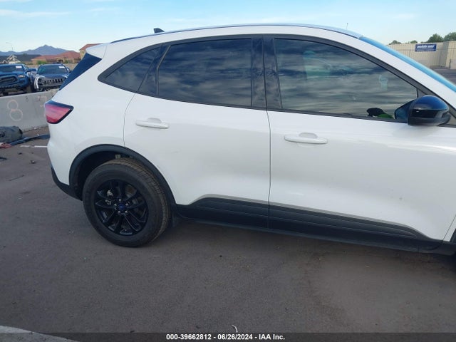 1FMCU0BZXLUA80669 Ford Escape Se Sport Hybrid