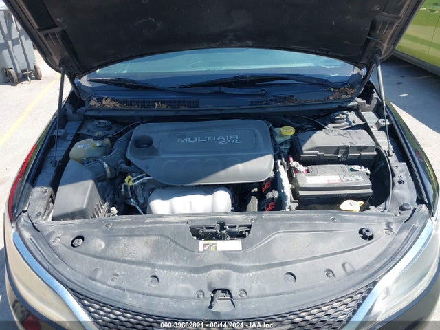 1C3CCCAB9FN640424 Chrysler 200 Limited
