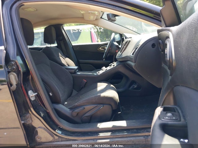 1C3CCCAB9FN640424 Chrysler 200 Limited