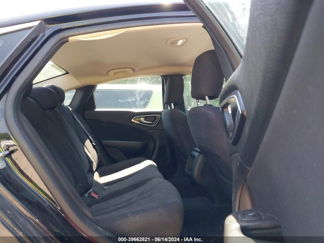 1C3CCCAB9FN640424 Chrysler 200 Limited