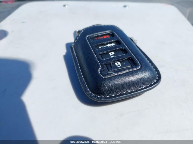 JTHBA1D28H5040251 Lexus IS 200T