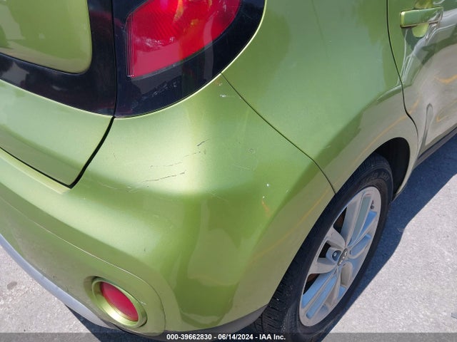 KIA SOUL + 2018 KNDJP3A53J7890904 Image 6