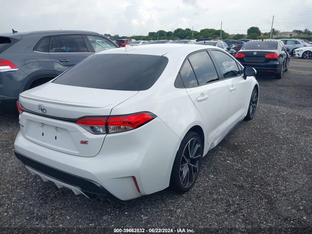 Toyota COROLLA SE 2022 JTDS4MCE5N3506232 Image 4