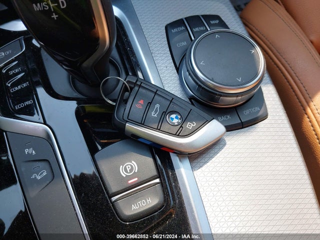 BMW X3 Xdrive30i 2018 5UXTR9C5XJLC75553 Image 11