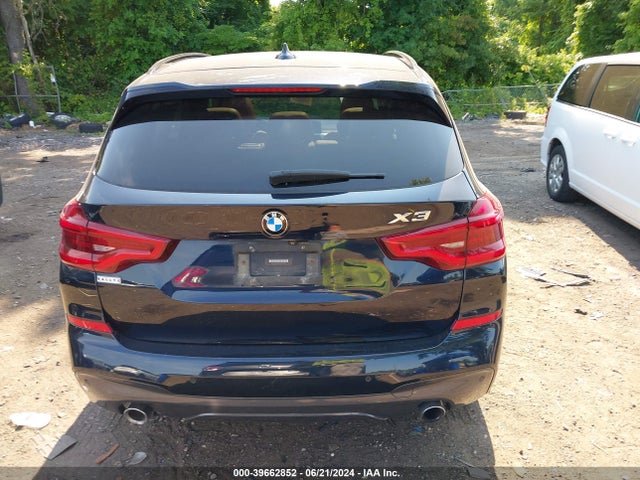 BMW X3 Xdrive30i 2018 5UXTR9C5XJLC75553 Image 16