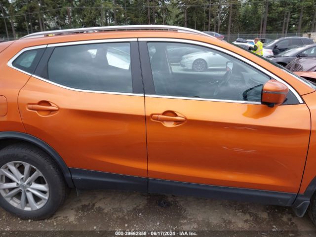 JN1BJ1CR1HW121024 Nissan Rogue Sport Sv