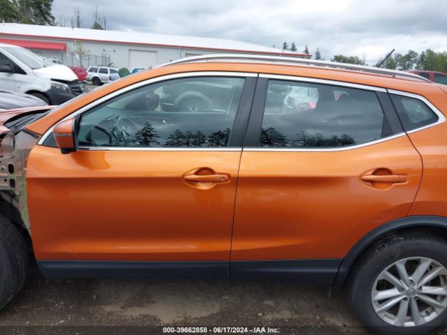 JN1BJ1CR1HW121024 Nissan Rogue Sport Sv