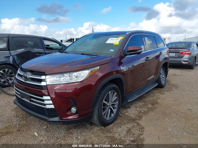 Toyota Highlander Xle 2019 5TDKZRFH6KS337627 Image 2