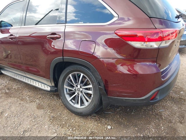 Toyota Highlander Xle 2019 5TDKZRFH6KS337627 Image 6