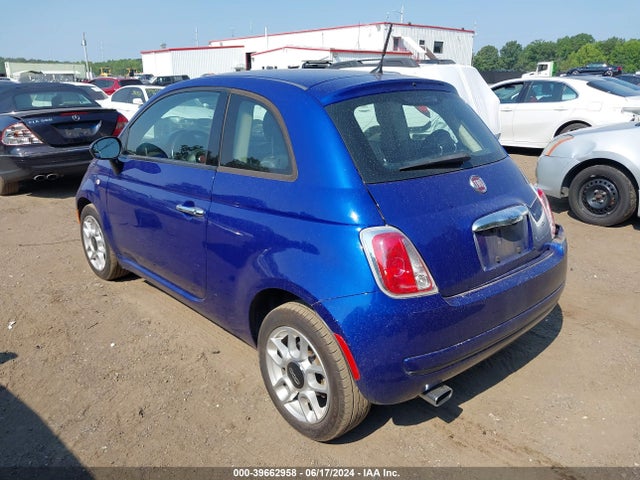 2013 FIAT 500 3C3CFFAR8DT752246 Photo 2