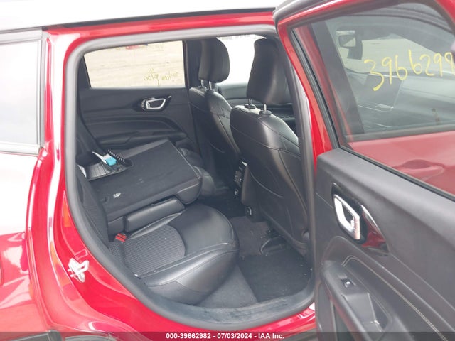 3C4NJDBN2PT518692 Jeep Compass Altitude 4x4