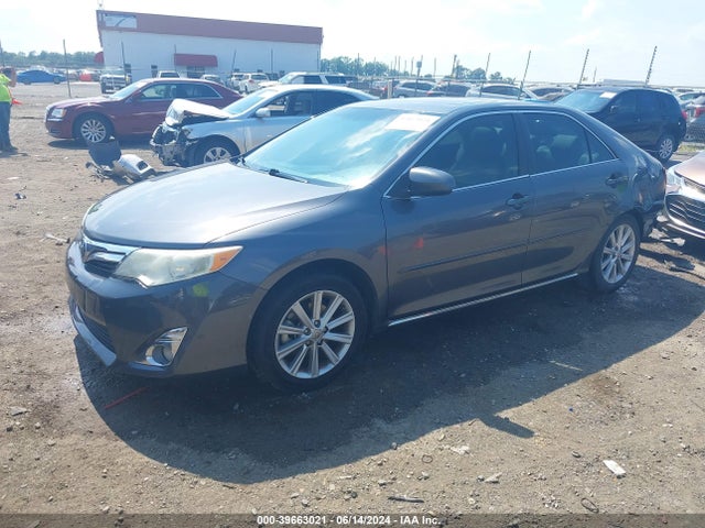 Toyota CAMRY XLE 2014 4T4BF1FKXER369536 Image 2